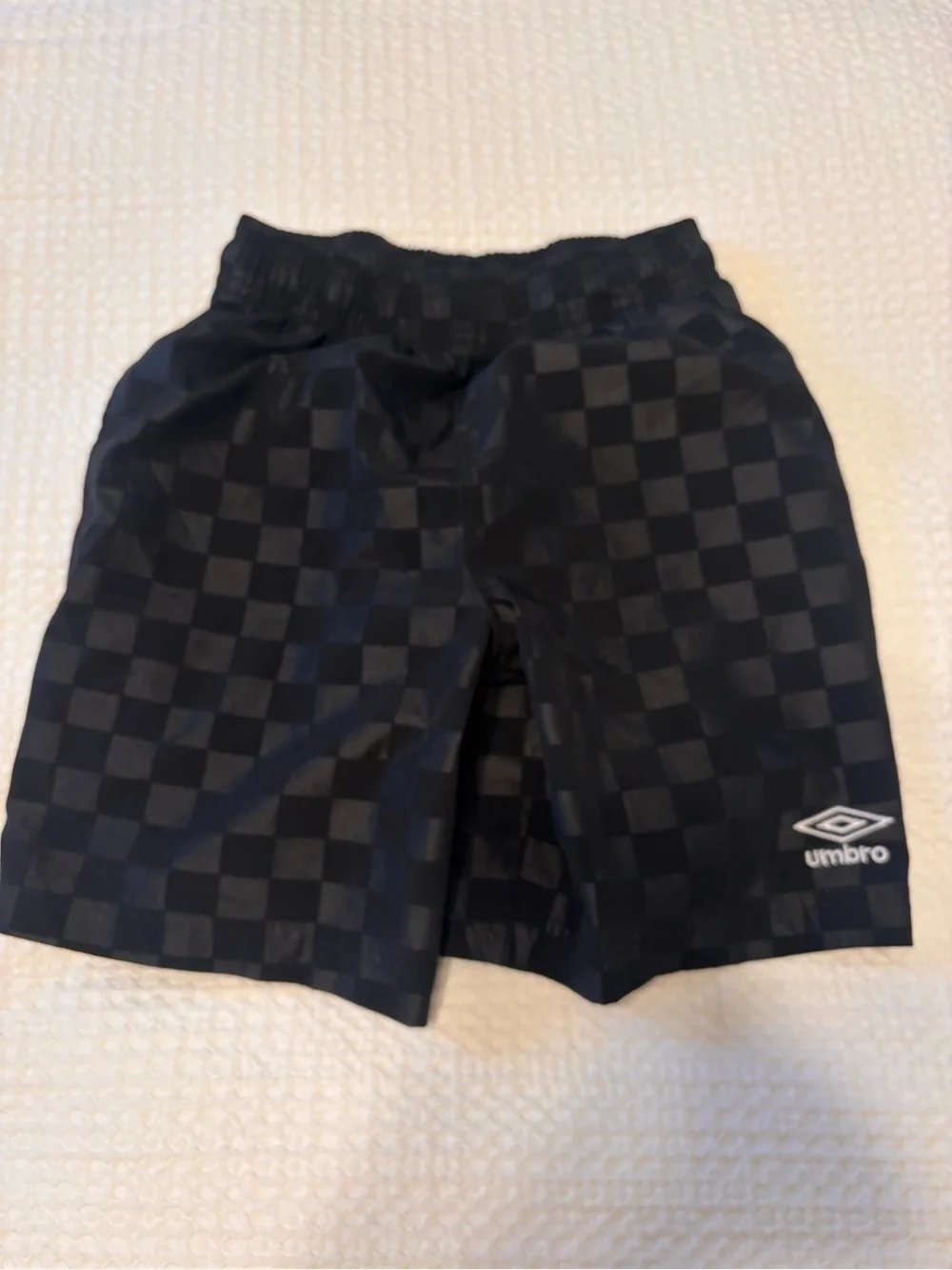 Umbro Black Athletic Shorts with Subtle Checker Texture Boys M (8-10)